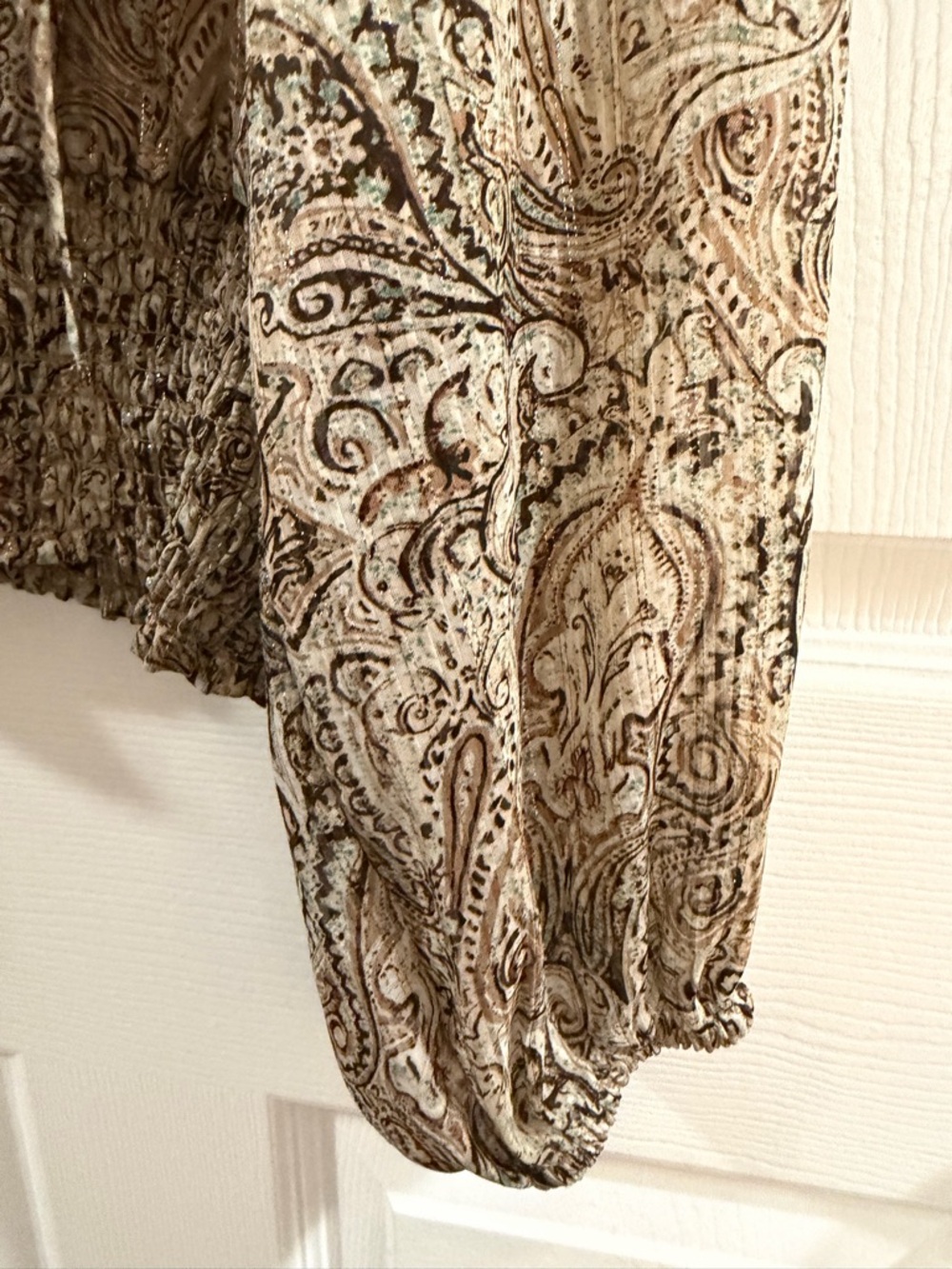 Joie Neutral Paisley V-Neck Smocked Waist Blouse - Picture 5 of 7